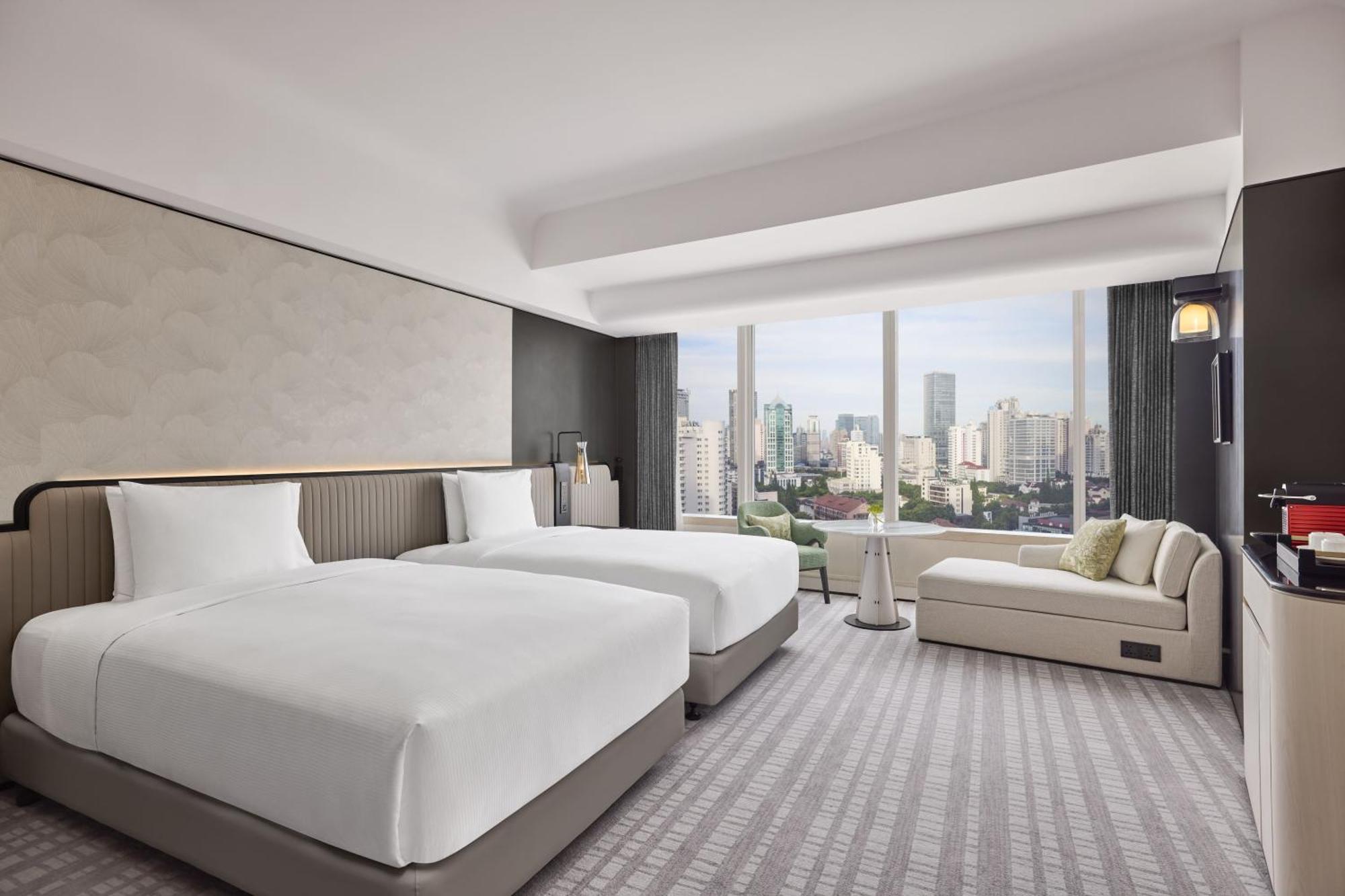 Hilton Shanghai City Center -Steps From Iconic Landmarks Wukang Mansion And Jing'An Temple מראה חיצוני תמונה